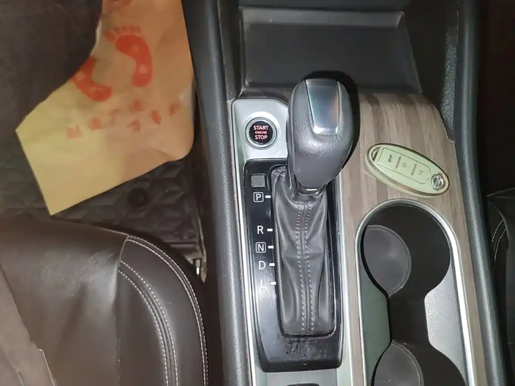Nissan Teana — миниатюра 14