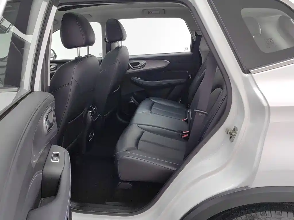 Roewe RX5 — миниатюра 15