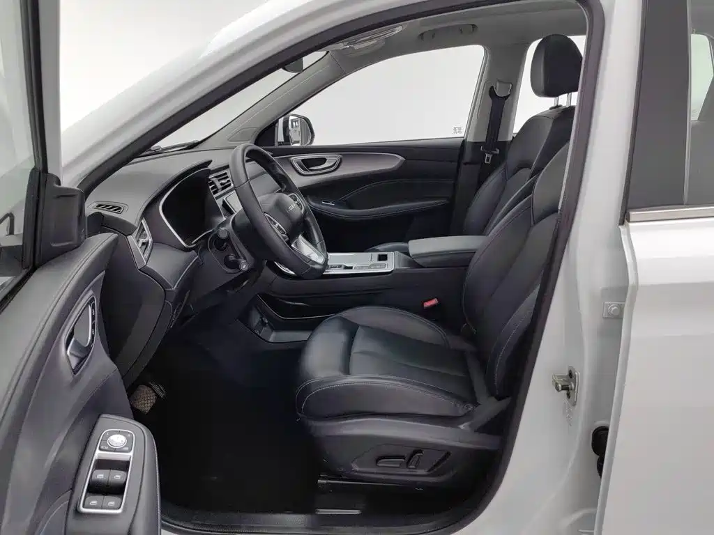 Roewe RX5 — миниатюра 10