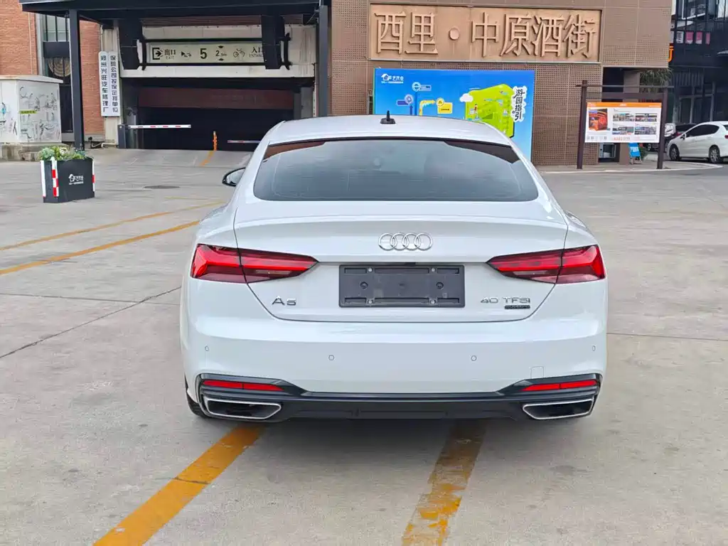 Audi A5 2024 Sportback 40 TFSI quattro Luxury