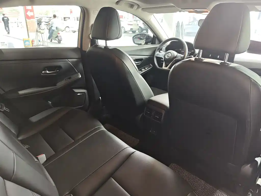 Nissan Sylphy — миниатюра 4