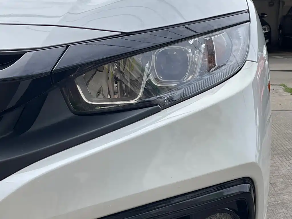 Honda Civic 2019 220TURBO CVT V