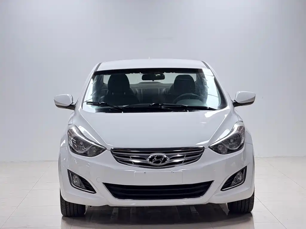 Hyundai Elantra Langdong — миниатюра 2