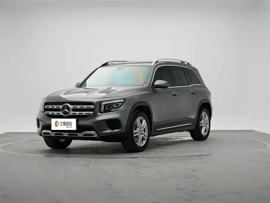 Mercedes-Benz GLB 2023