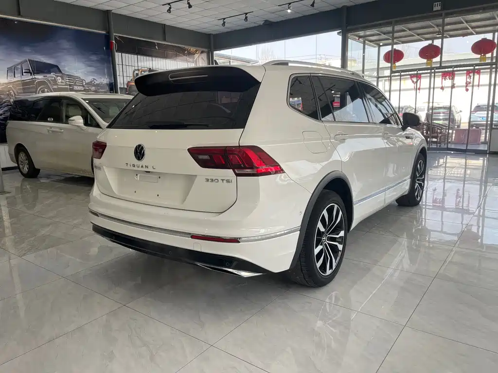 Volkswagen Tiguan L L 2021 330TSI AT R-Line Flagship
