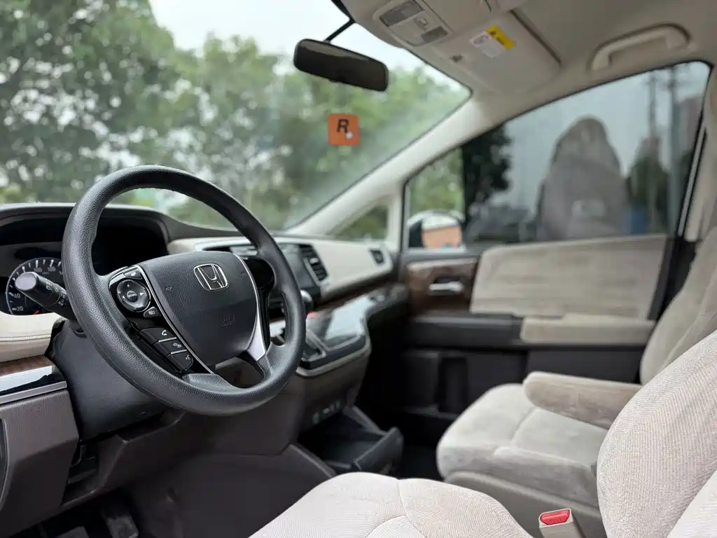 Honda Odyssey — миниатюра 9