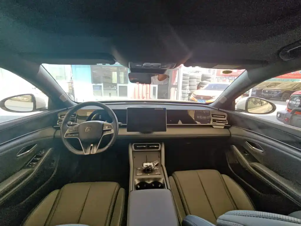 BYD Qin L L 2024 DM-i 120KM