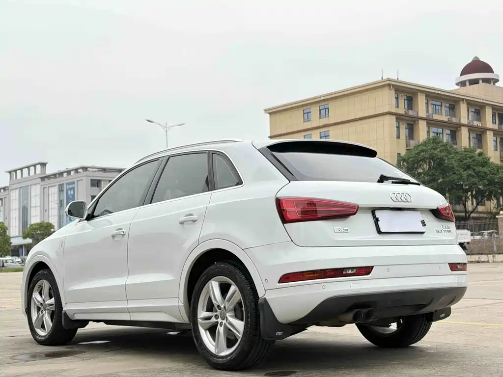Audi Q3 — миниатюра 6