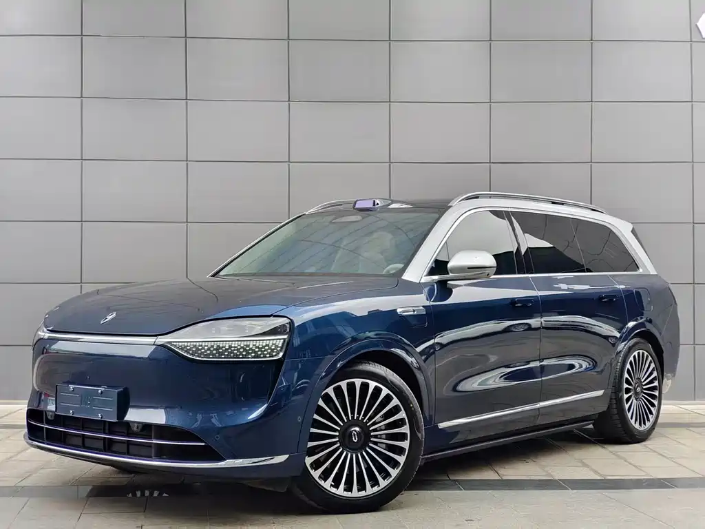 AITO ASK THE WORLD M9