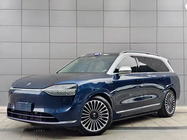 AITO ASK THE WORLD M9 2025