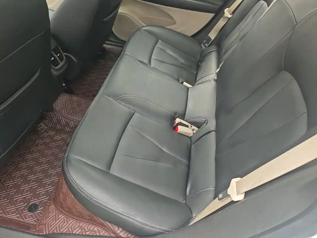 Buick Verano — миниатюра 17