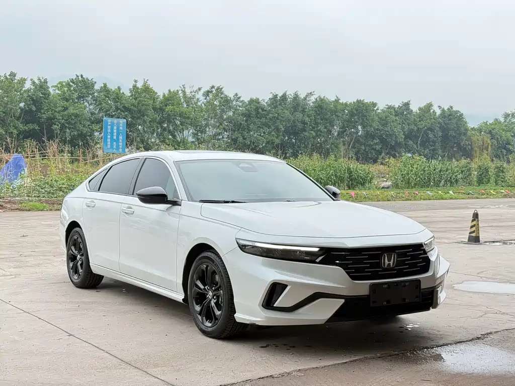 Honda Accord 2025 Sport 260TURBO Luxury