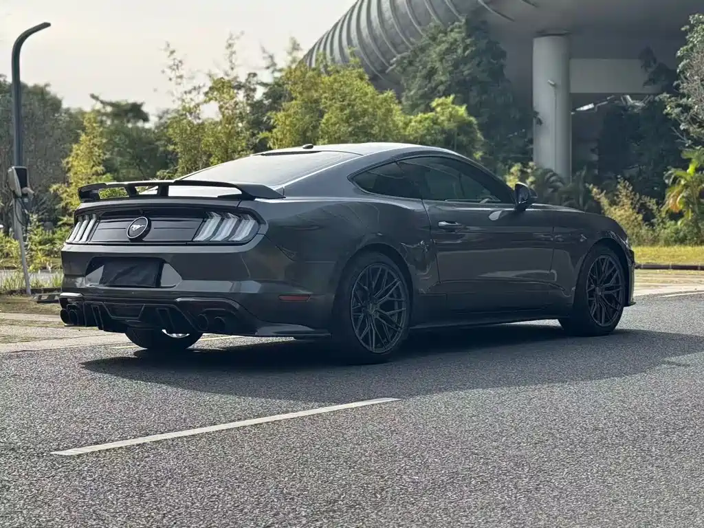 Ford Mustang 2020 2.3L EcoBoost