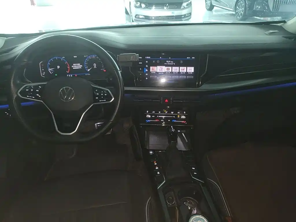 Volkswagen Passat — миниатюра 10