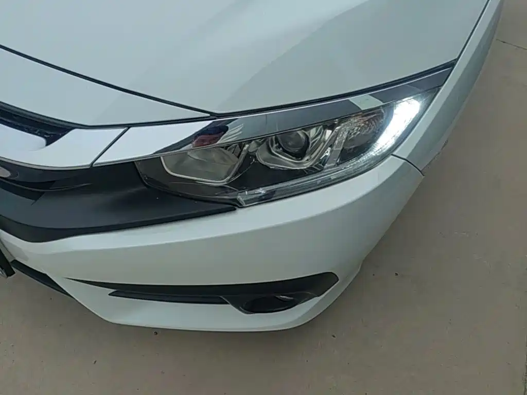 Honda Civic — миниатюра 24