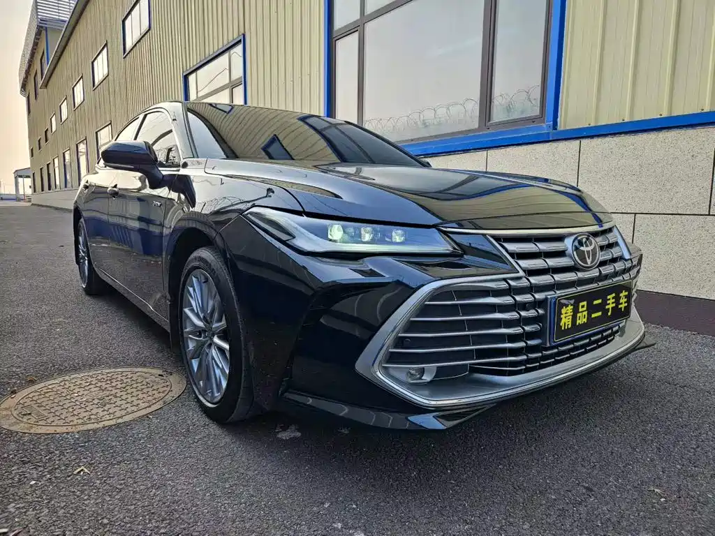 Toyota Avalon — миниатюра 8