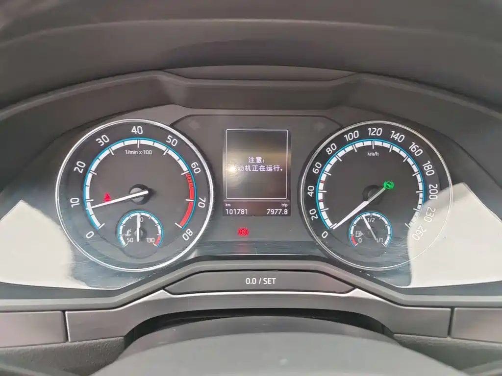 Skoda Superb — миниатюра 12