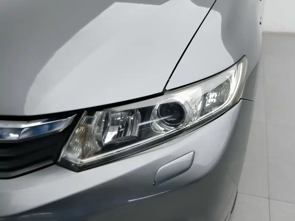 Honda Civic — миниатюра 7