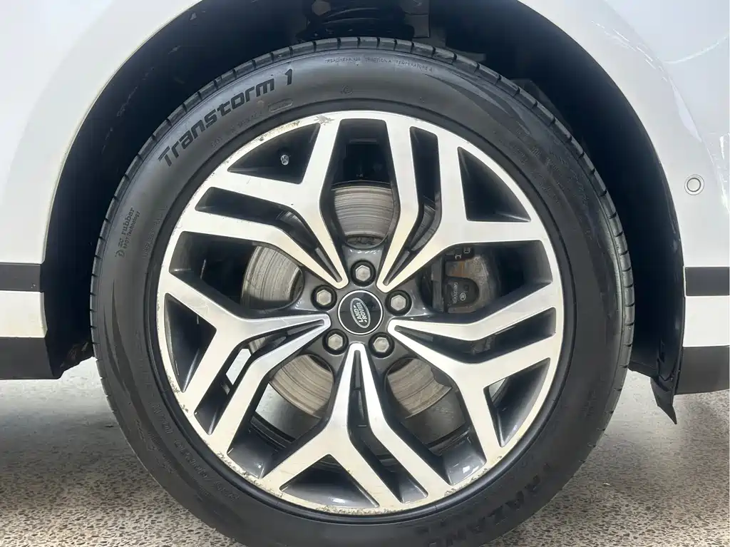 Land Rover Evoque — миниатюра 8