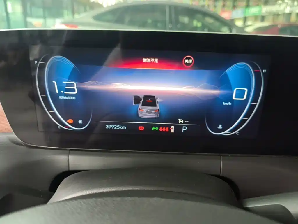 Buick Verano — миниатюра 12