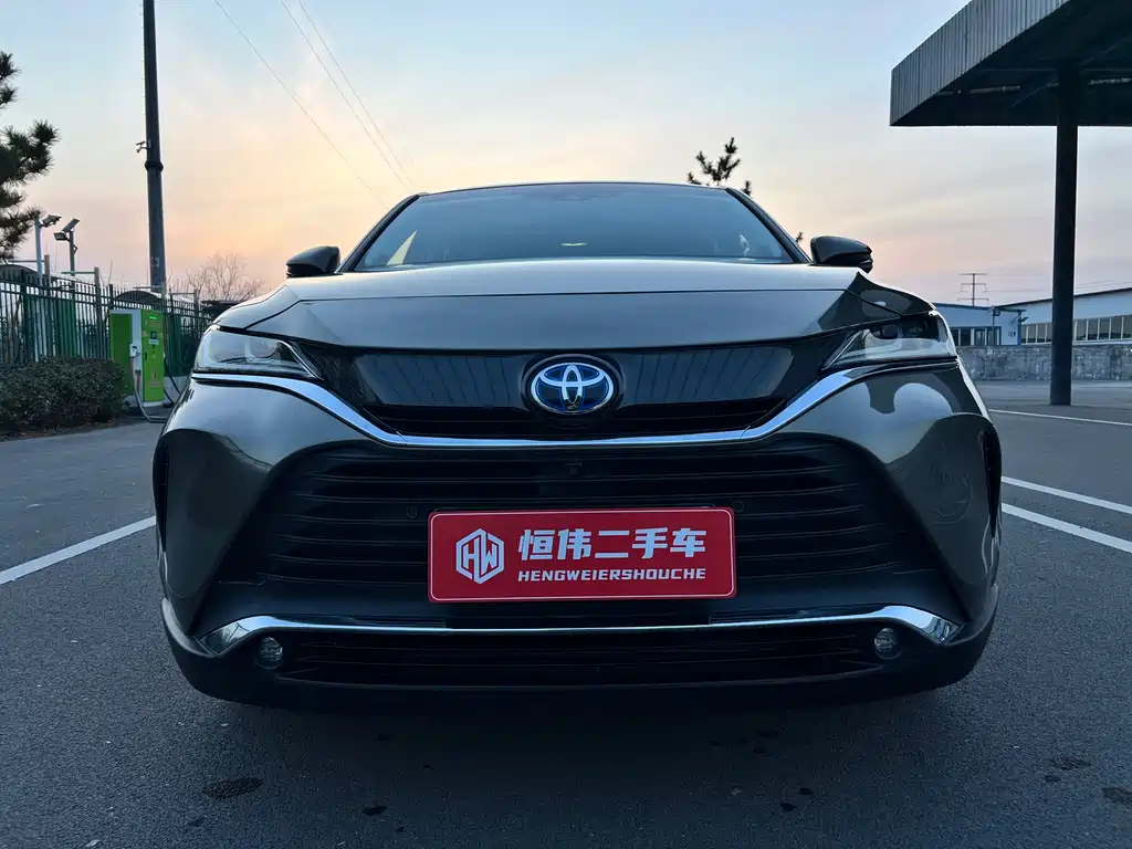 TOYOTA LING FANG HARRIER