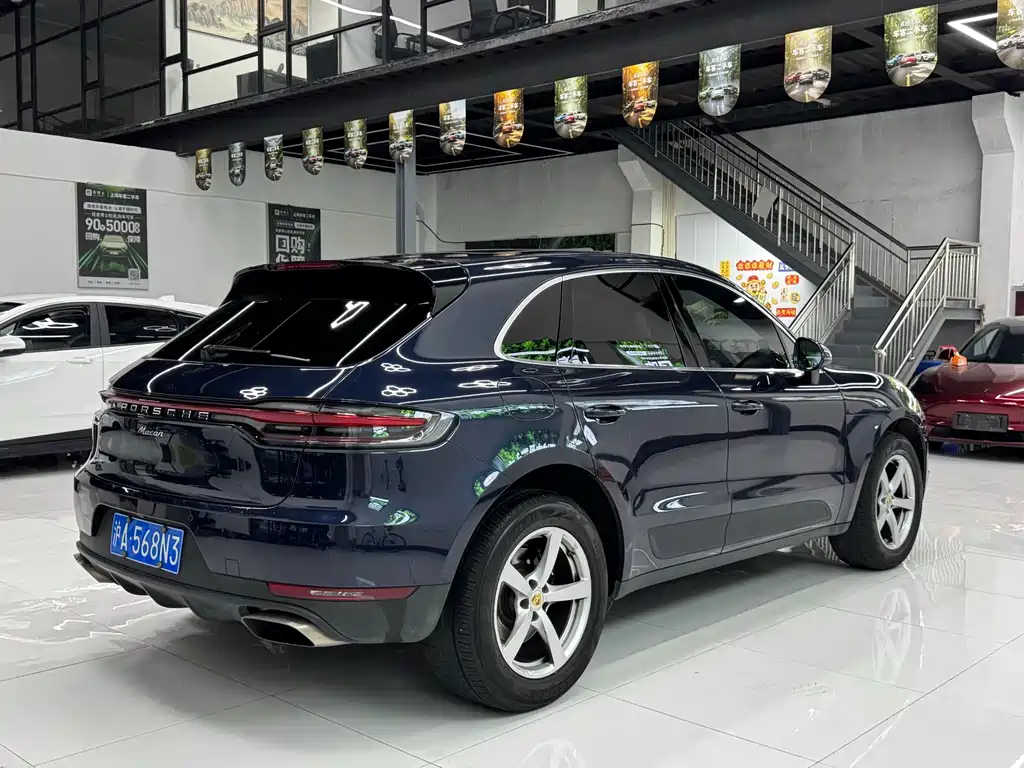 Porsche Macan — миниатюра 8