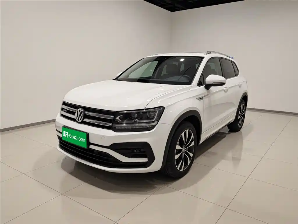 Volkswagen Tharu 2019