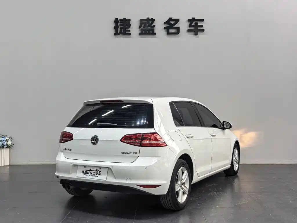 Volkswagen Golf 2015 1.4TSI AT Comfort