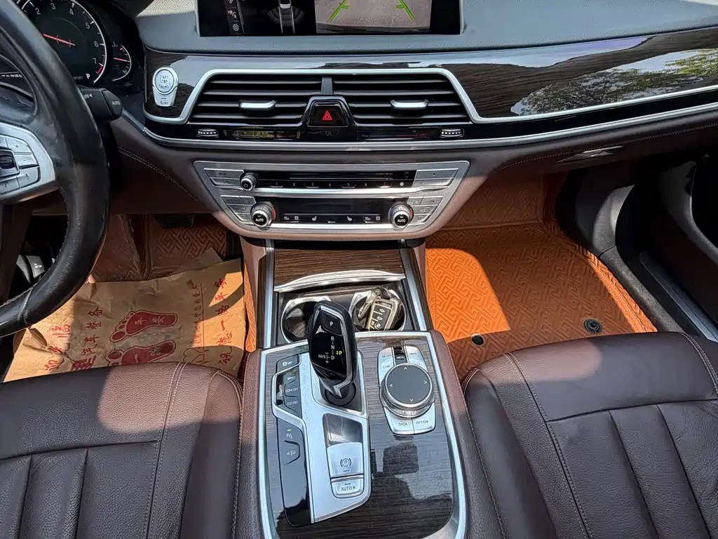 BMW 7 Series 7 2017 730Li Lead