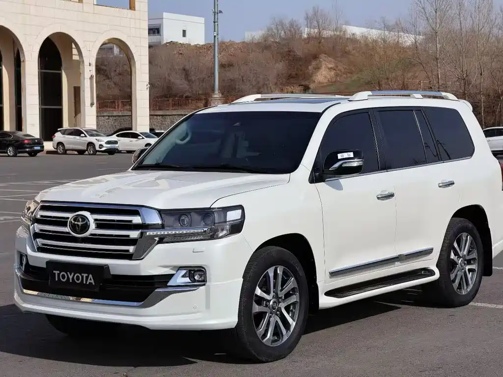 Toyota Land Cruiser 2018