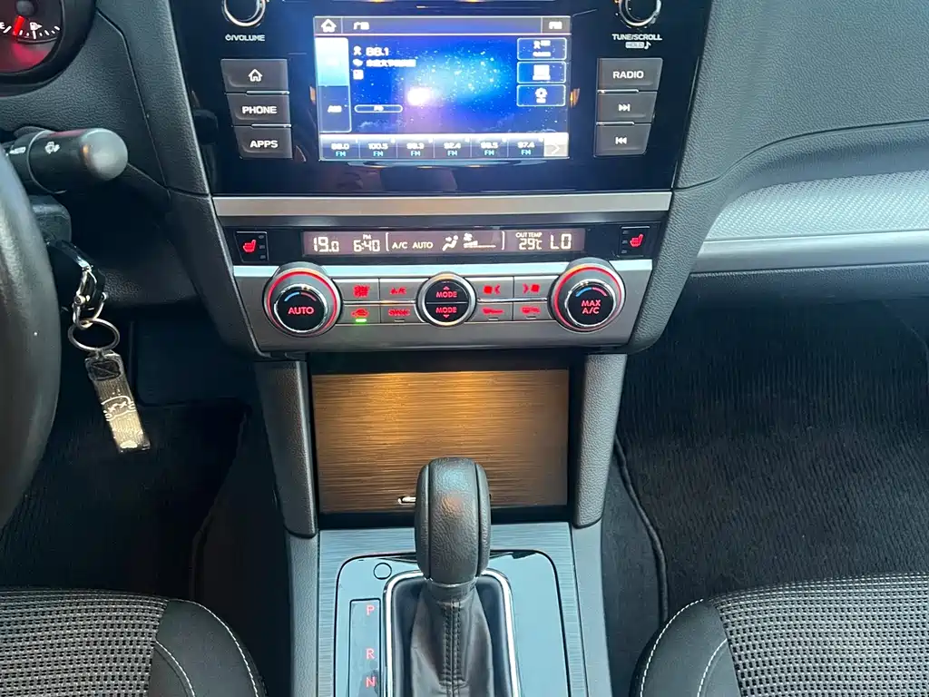 Subaru Legacy — миниатюра 21