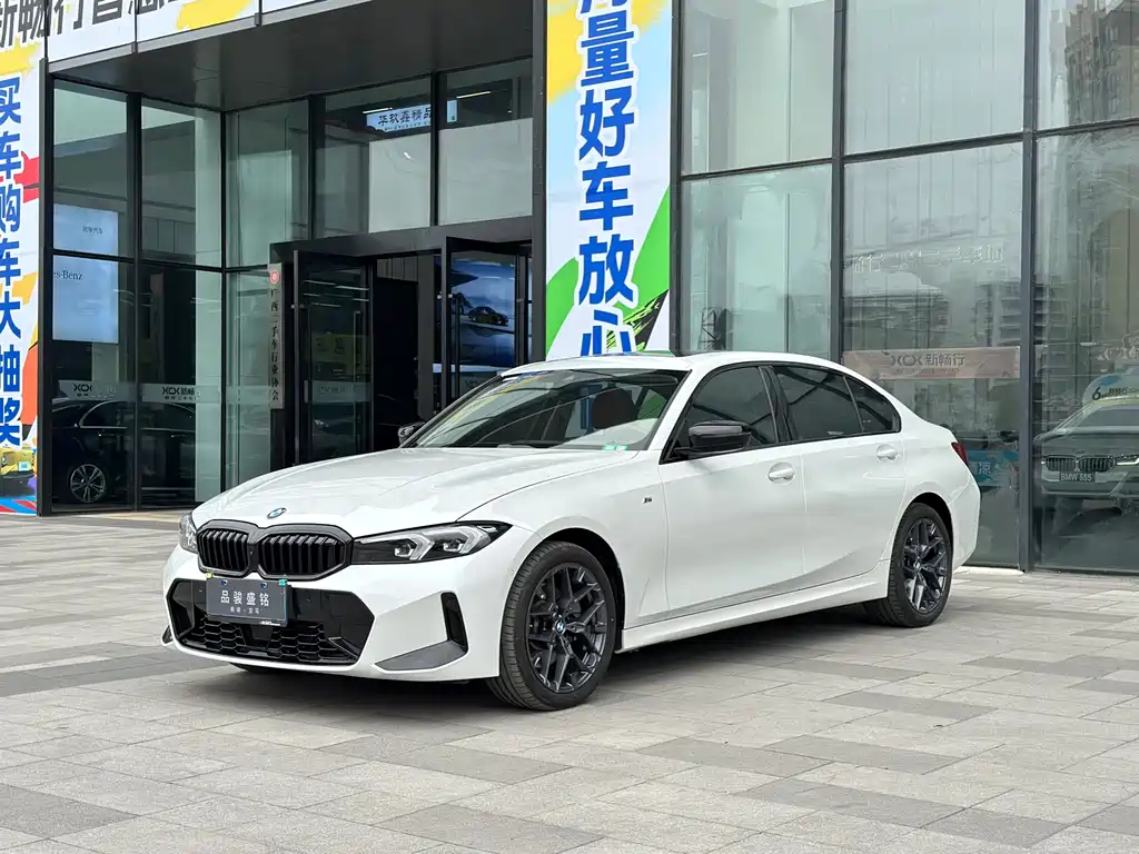 BMW 3 Series 2025