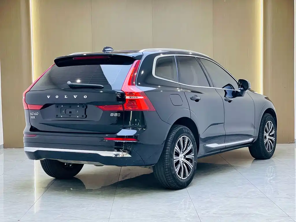 Volvo XC60 — миниатюра 4