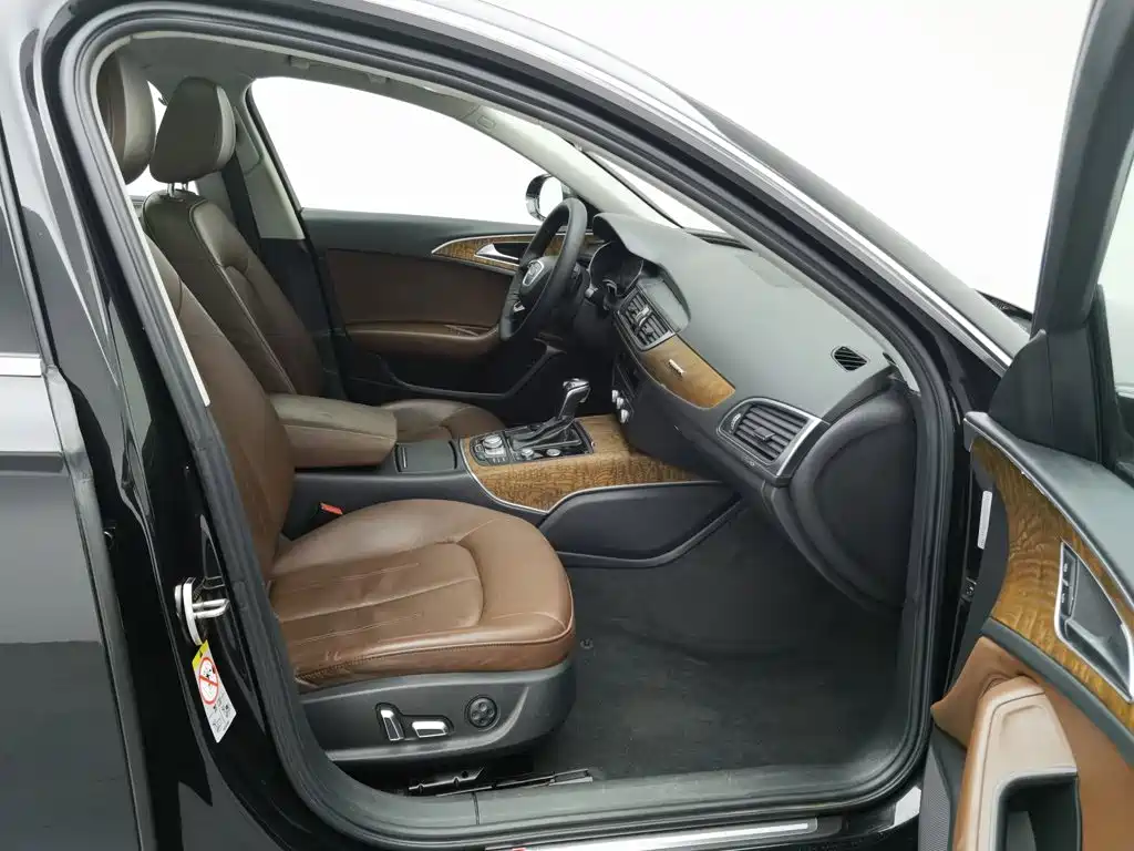 Audi A6L — миниатюра 23