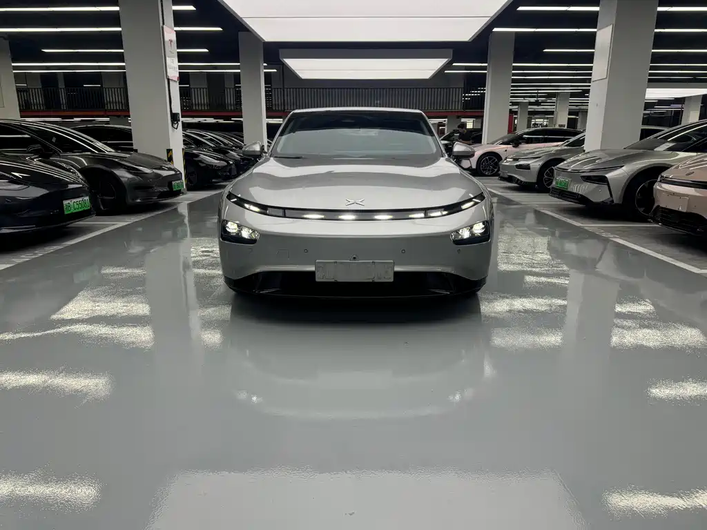 XPeng P7 — миниатюра 2