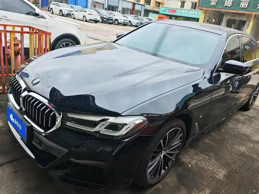 BMW 5 Series 2024