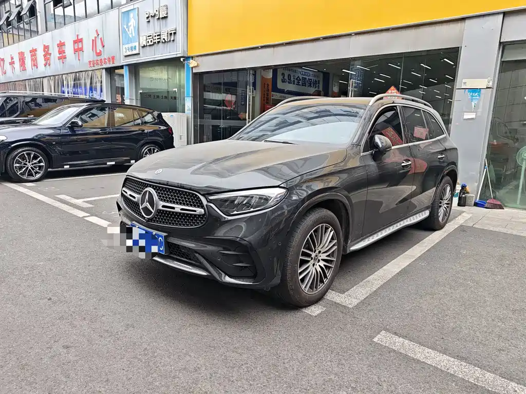 Mercedes-Benz GLC 2024 GLC 300 L 4MATIC 5 мест