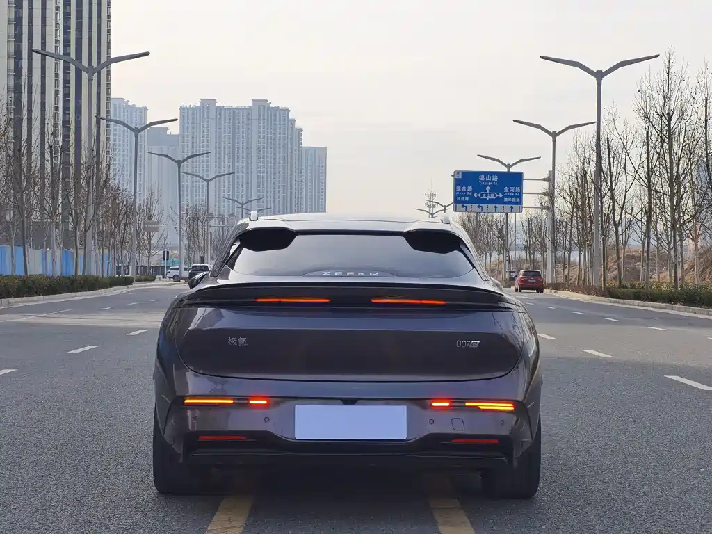 ZEEKR EXTREME KRYPTON 007GT