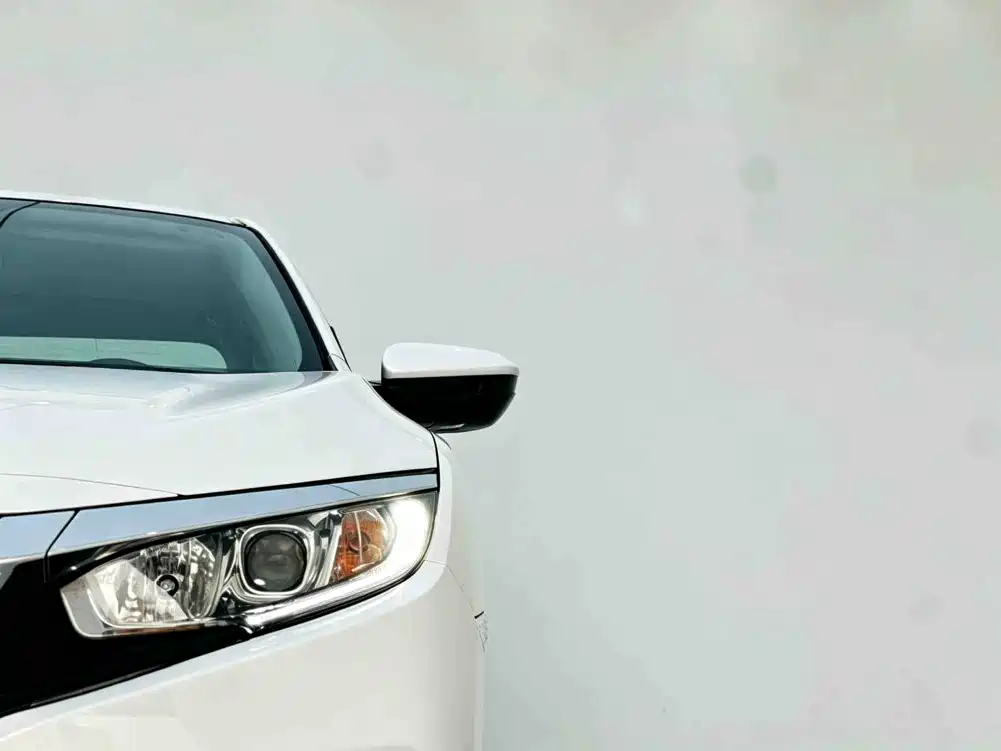 Honda Civic — миниатюра 10