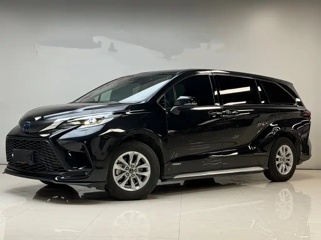 Toyota Granvia 2024