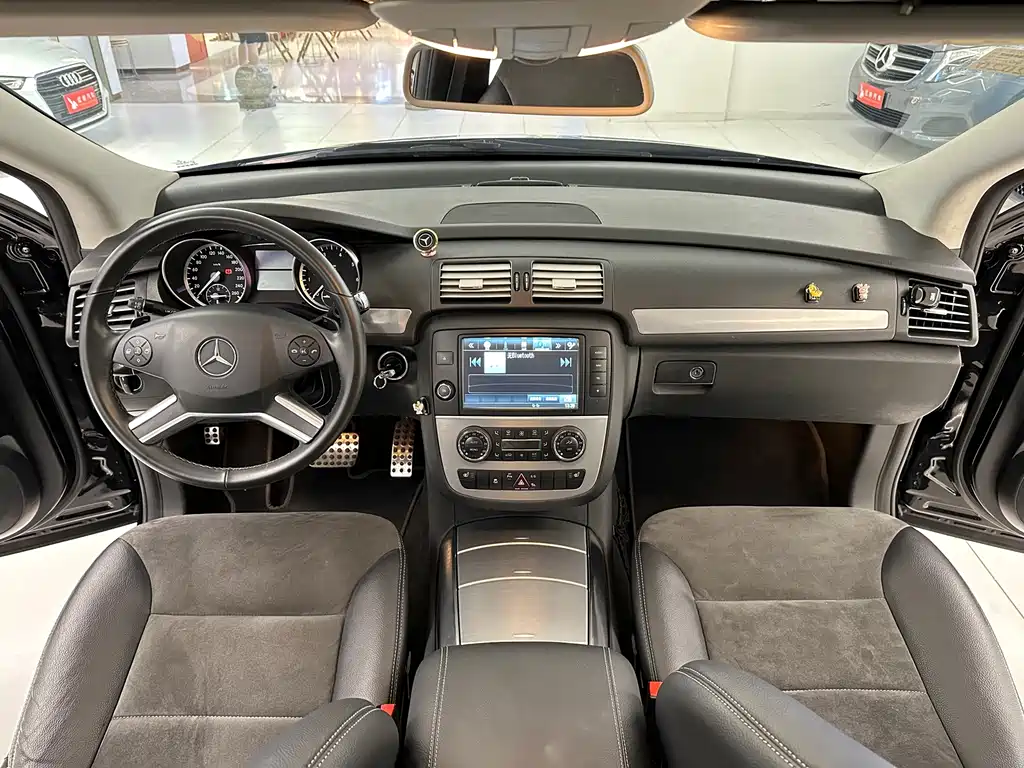 Mercedes-Benz R-Class — миниатюра 21