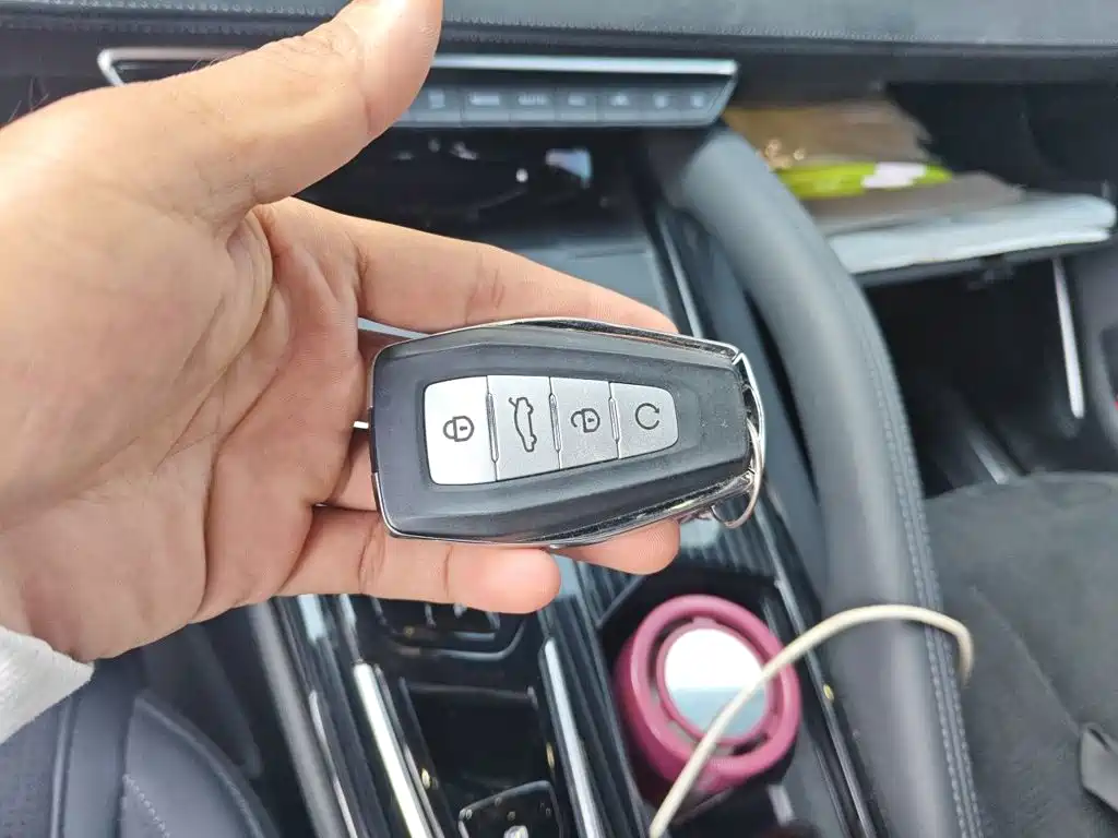 Geely Xingyue L — миниатюра 9
