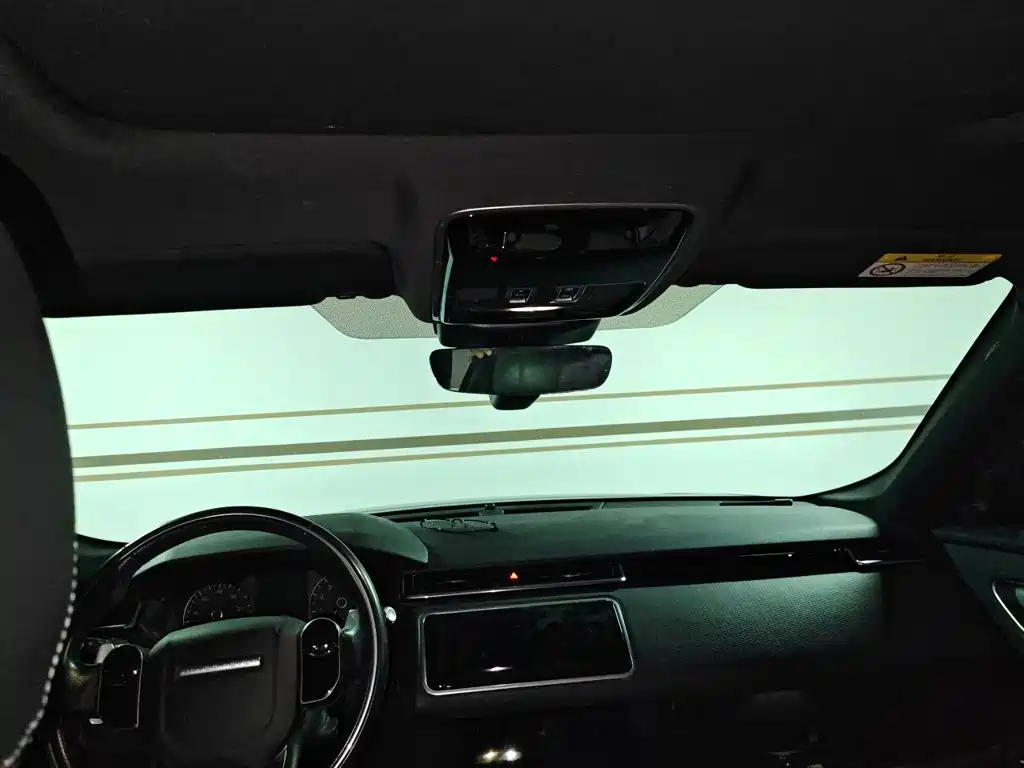 Land Rover Velar — миниатюра 14