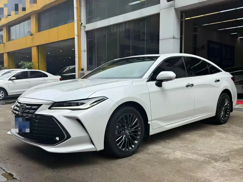 Toyota Avalon 2022