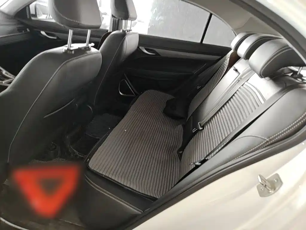 Geely Emgrand — миниатюра 17