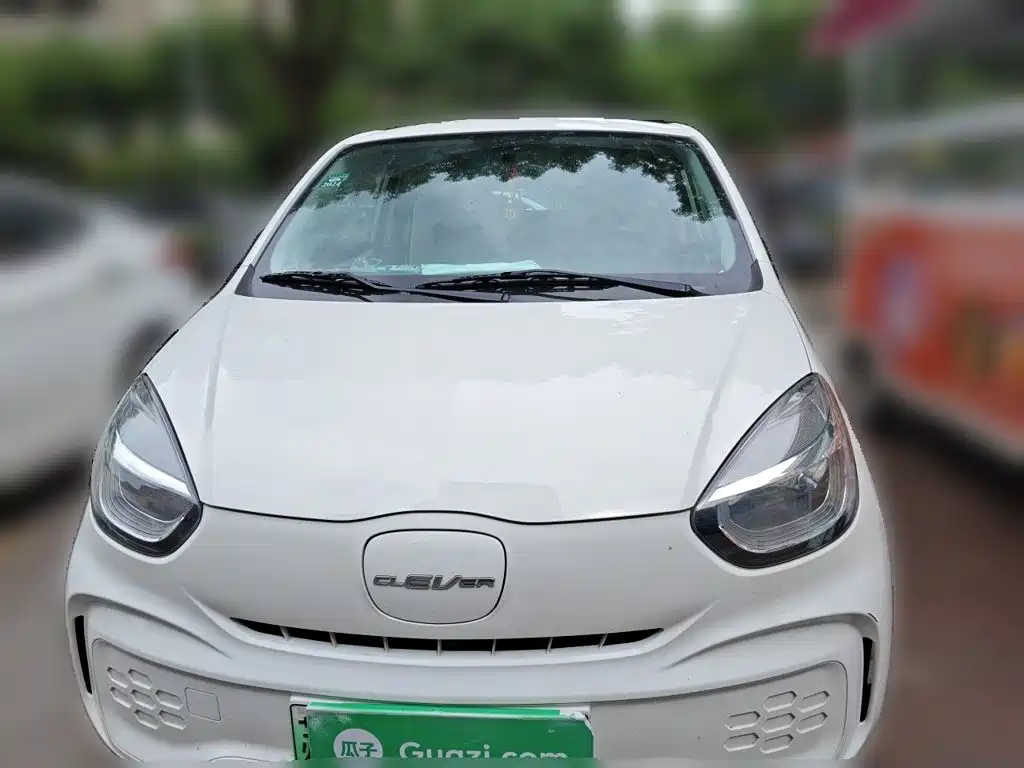 Roewe Clever — миниатюра 2