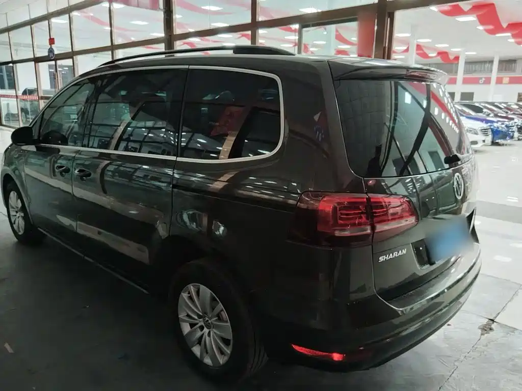 Volkswagen Sharan — миниатюра 25