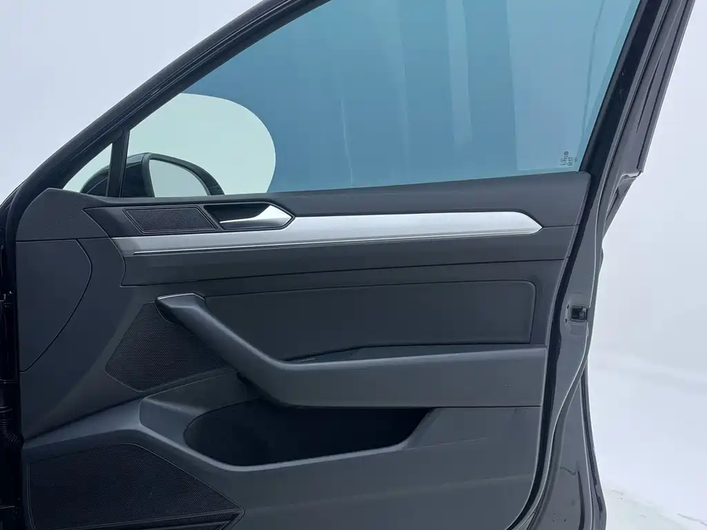 Volkswagen Magotan — миниатюра 28
