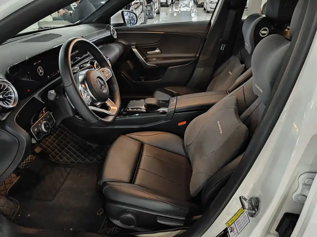 MERCEDES-BENZ A CLASS