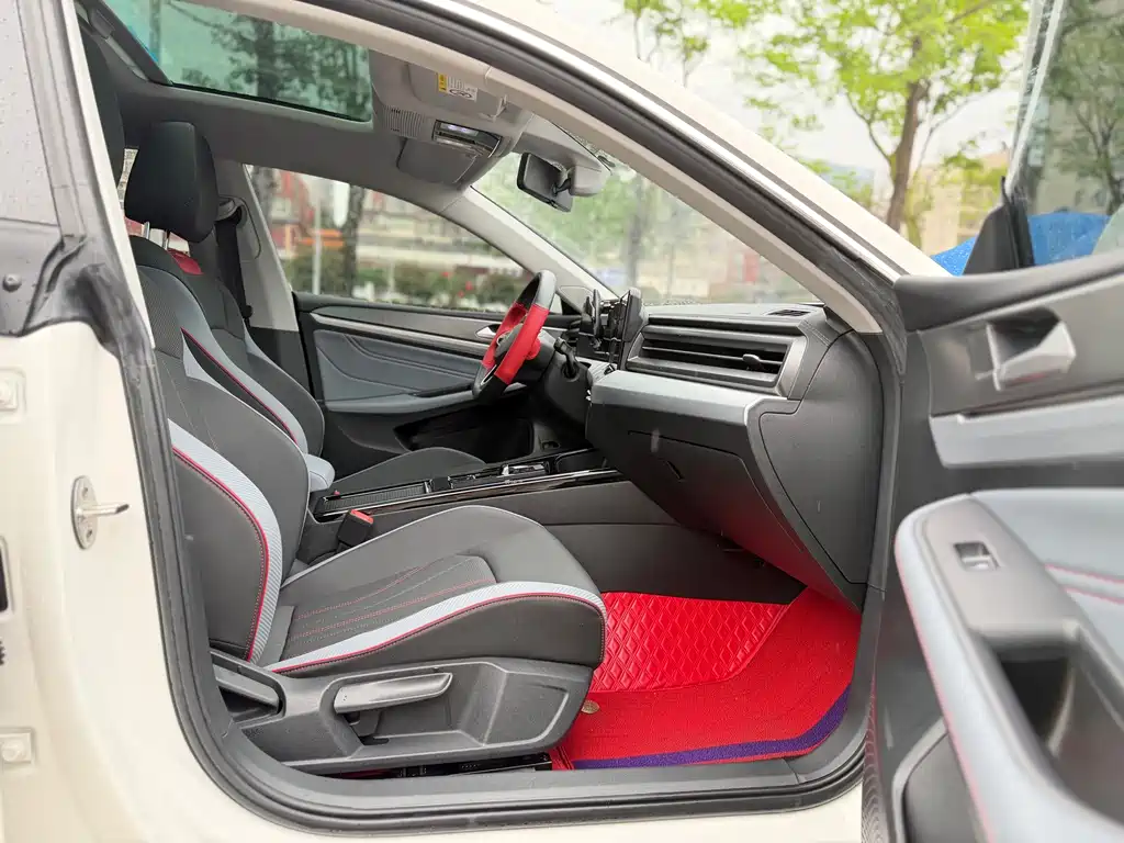 Volkswagen Lamando — миниатюра 9